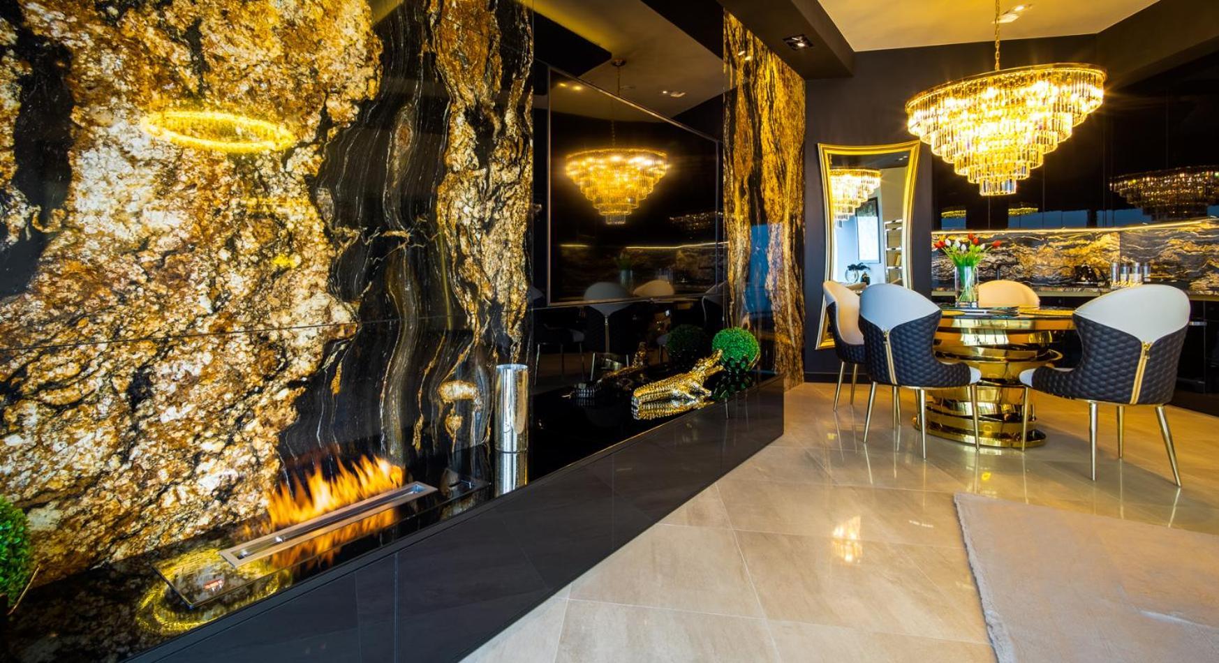 Apartment 30th+ Floor In Sky Tower Wroclaw